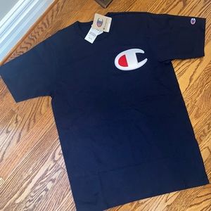 BRAND NEW Champion tee
